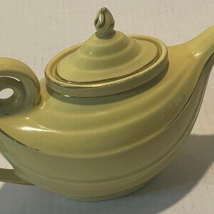 Teapot & Infuser USA 6-Cup 0679R Vintage HALL Yellow and Gold Aladdin